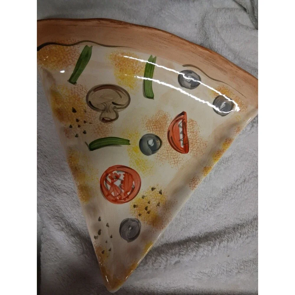 6 Pizza Ceramic Plates Noble Excellence Triangle shape See Pics 1 Sm Chip